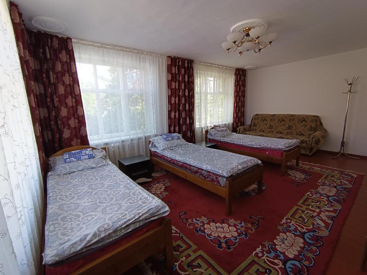 Meerim Guest House Bokonbayevo Esterno foto