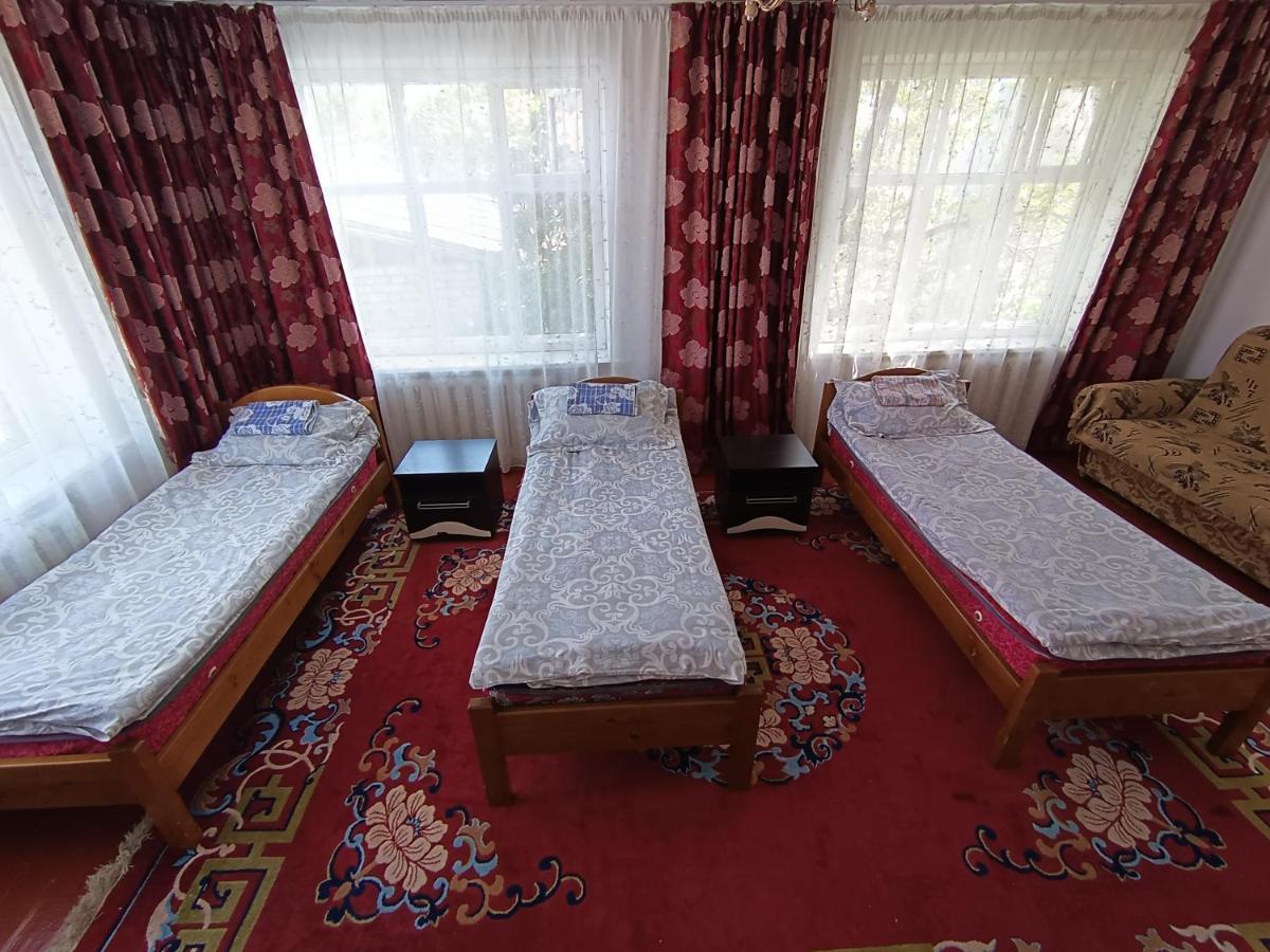 Meerim Guest House Bokonbayevo Esterno foto