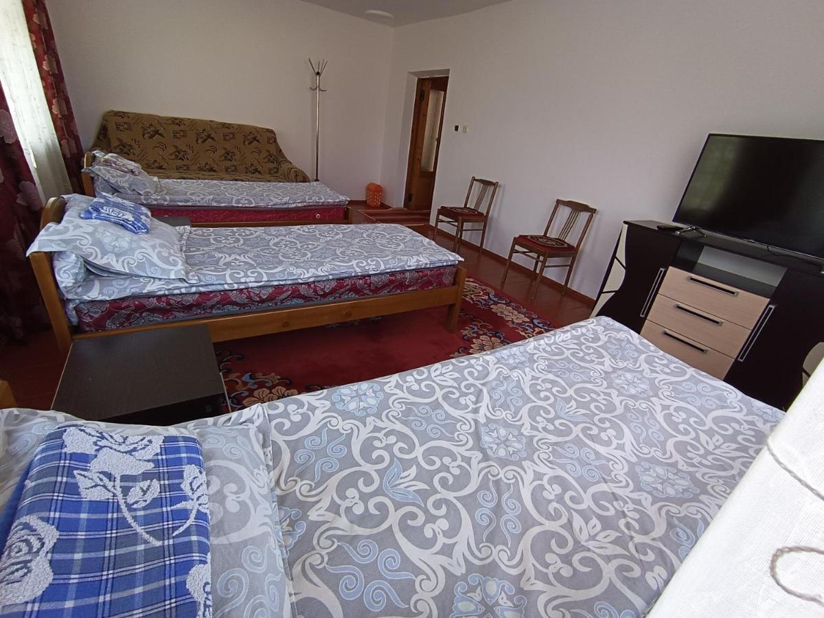 Meerim Guest House Bokonbayevo Esterno foto