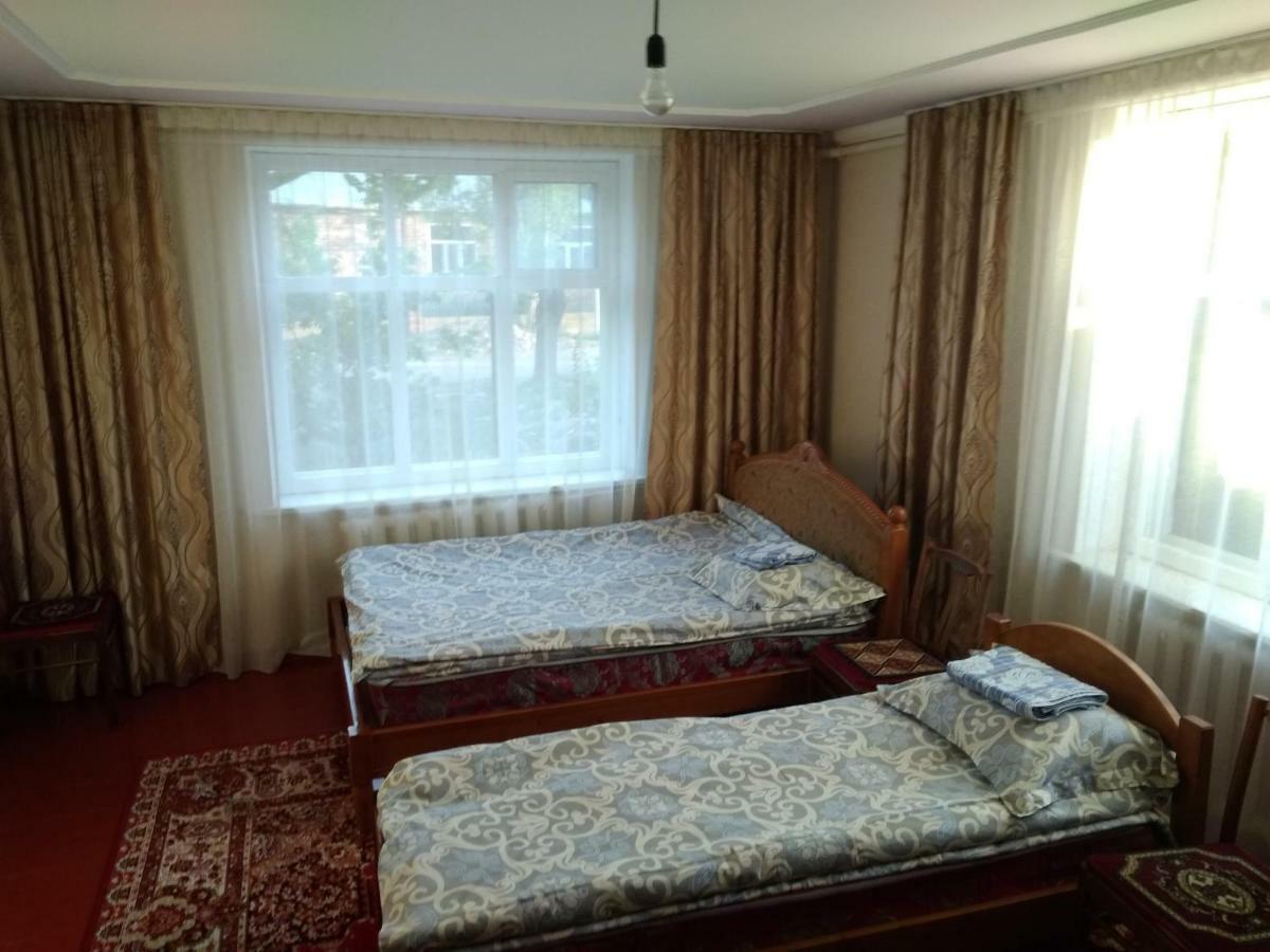 Meerim Guest House Bokonbayevo Esterno foto